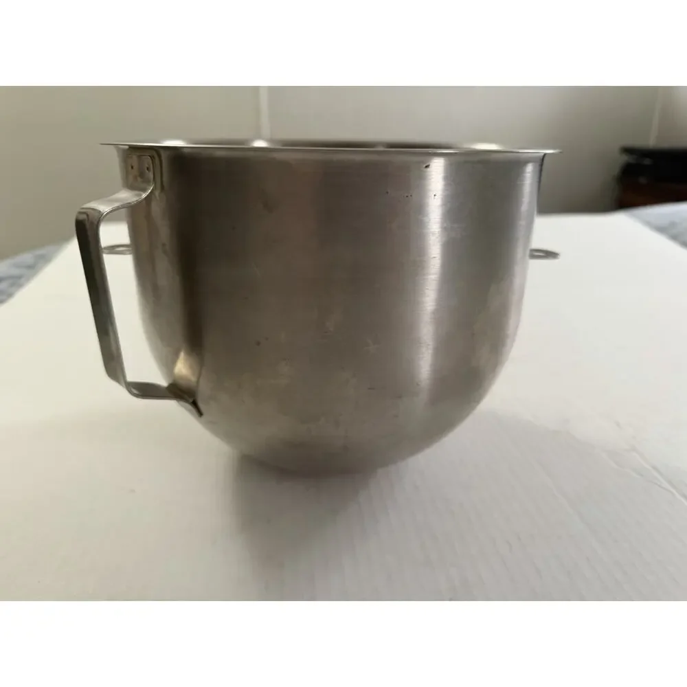 Lot Of 4 Unbranded 5 Quart Stainless Kitchen Aid Style Mixing Bowls